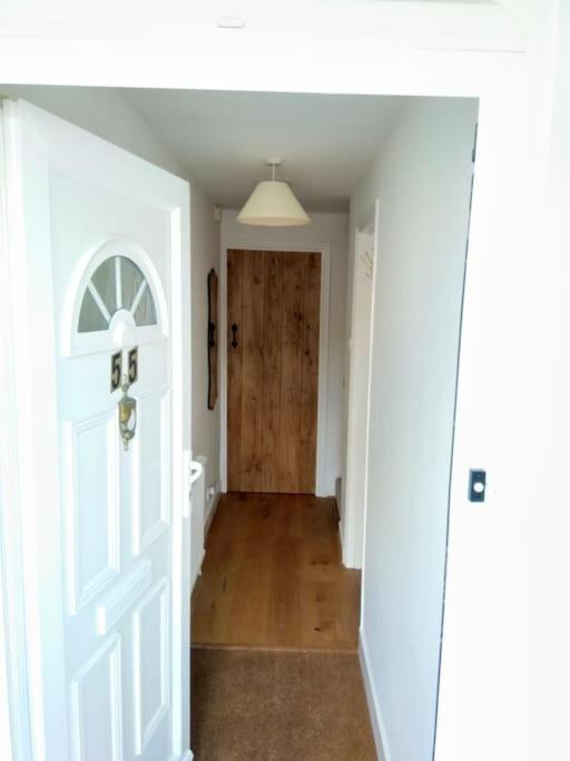 Welcoming Cottage In Chichester Near City Centre Екстериор снимка